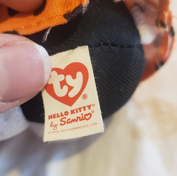 Collectible Hello Kitty Halloween TY doll orange & black polka dot dress 🎃 - Picture 4 of 6